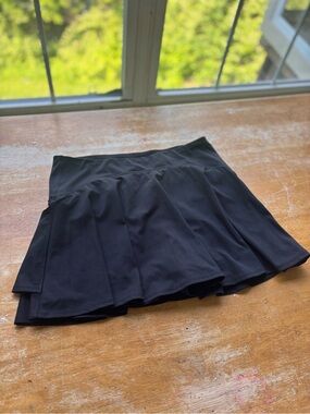 Old Navy Black Athletic Skort